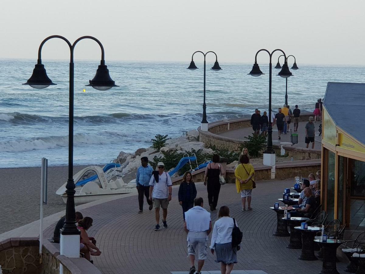 Lujoso Estudio Frontal Al Mar توريمولينوس المظهر الخارجي الصورة